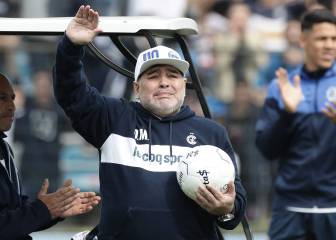 Maradona's presentation as new Gimnasia coach