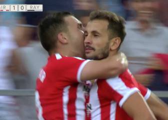 Stuani reina en Montilivi con un hat-trick y le da alas al Girona