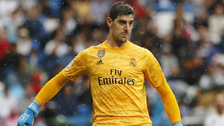 Courtois: "Me he cabreado un poco con Hazard por los taconazos"