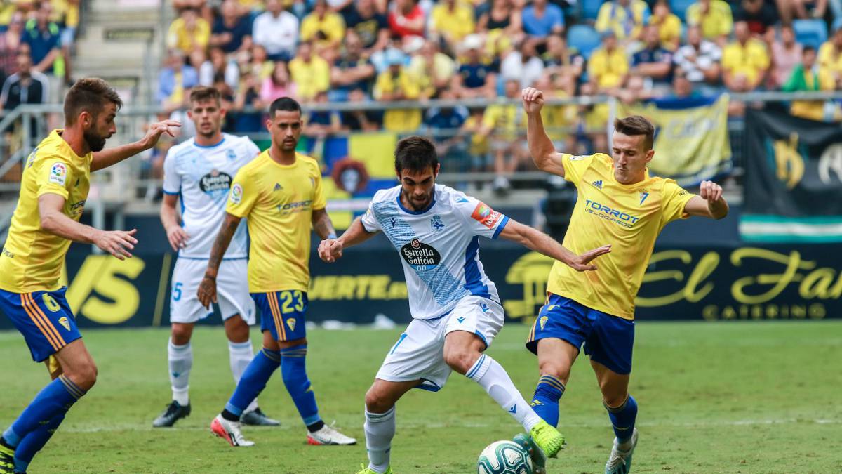 El Deportivo resiste al Carranza y da aire a Anquela