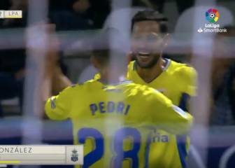 Viera y Pedri le dan a Las Palmas la primera victoria a domicilio