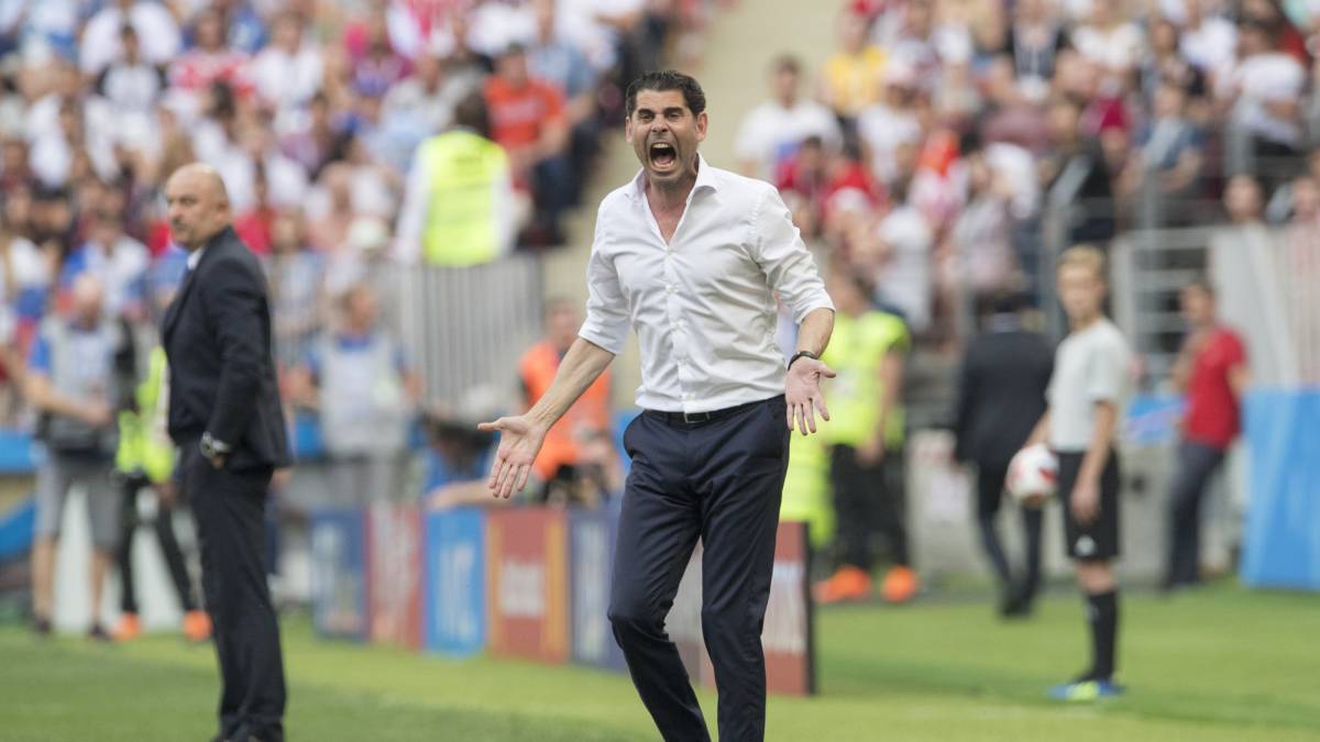 Fernando Hierro, candidato a seleccionador de Ecuador