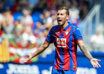 El Eibar pierde su pólvora en la delantera