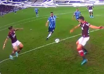 Filipe Luis y su tremenda acción en semis de la Libertadores