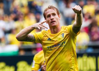 El Cádiz cura la herida con una gran victoria contra el Sporting