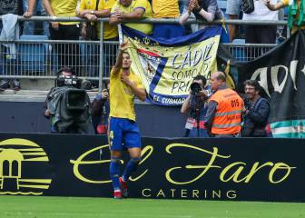 El Cádiz vuela y bate a un gran Sporting