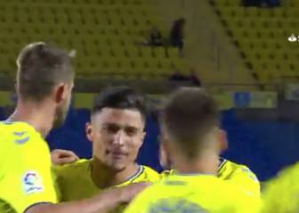 Las Palmas se queda a medias