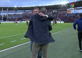 Almería y Zaragoza empatan con Guti en el banquillo