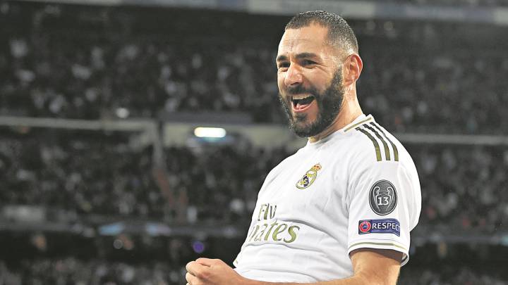 Benzema celebra un gol