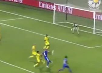 Compañero de Esteban Pavez se luce con dos goles 'a tres dedos'