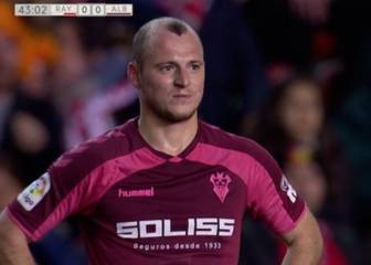 El audio de los cánticos contra Zozulia en Vallecas: 