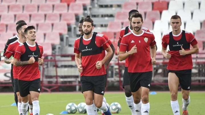 La Ponferradina mide la fortaleza del Almería de Gutiérrez