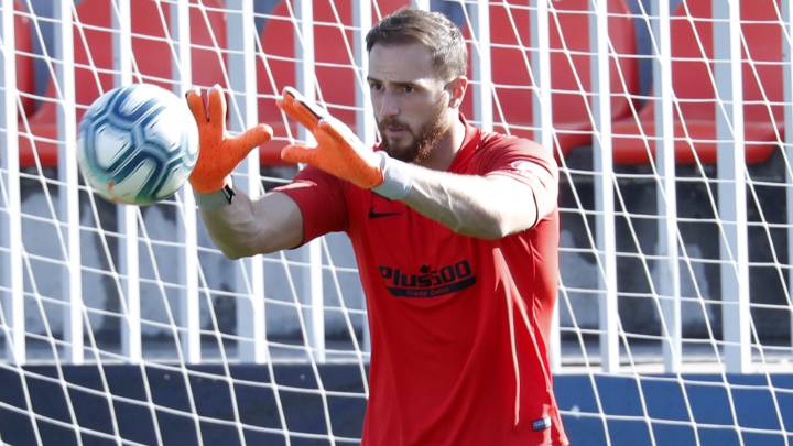 Oblak, en un entrenamiento con el Atlético de Madrid.