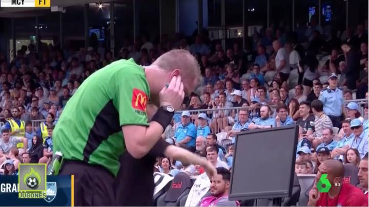 Primera jugada donde se usa el VAR tal y como quieren el Madrid, Barça, Atleti...todo el fútbol