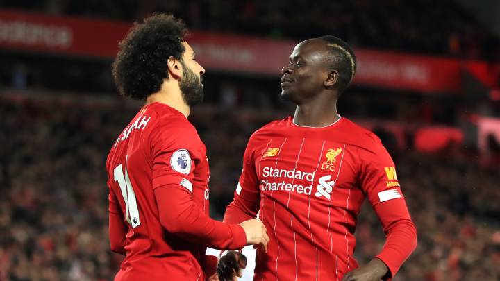 El Liverpool celebra el año nuevo con viejas costumbres
