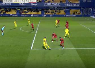 El Alcorcón sabe reaccionar y se lleva la victoria en casa