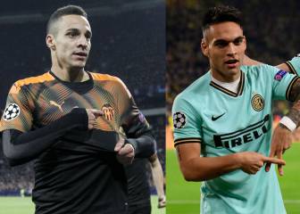 Barcelona to sign a striker as a smokescreen to placate fans