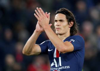 Giroud para suplir a Cavani