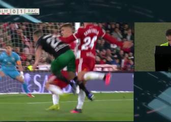 Y el VAR se usó para lo que casi nunca: el increíble penalti por el que hizo rectificar al árbitro