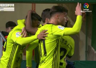 Suárez mete al Zaragoza en acceso directo a Primera