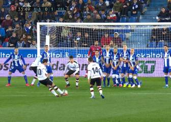El mejor lanzador de faltas español con diferencia: la última maravilla de Parejo al ángulo