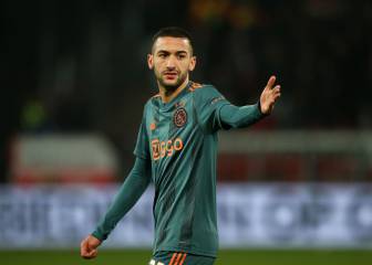 El Ajax resiste a la presión del AZ Alkmaar y sigue líder