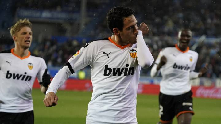 Parejo contra la "incoherencia" de cerrar Mestalla