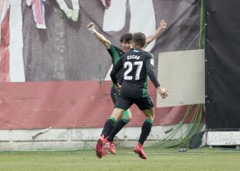 El Elche certifica su puesto de playoff de ascenso en Vallecas