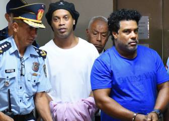 Ronaldinho seguirá en prisión