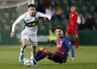 El Elche comunica a Óscar Gil que anula su renovación