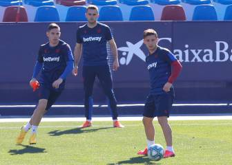 Bardhi se ejercita con normalidad antes del derbi