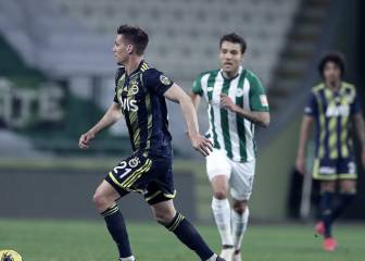 El Fenerbahçe acentúa su crisis