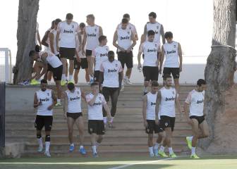 Los futbolistas del Valencia que dieron positivo siguen sus rutinas