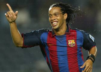 10 virguerías inolvidables de Ronaldinho, el amo del fútbol