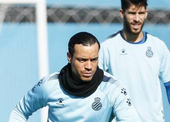 Raúl de Tomás pospone su llegada a la Selección