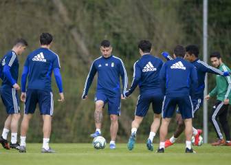 Los medios del Oviedo también golean