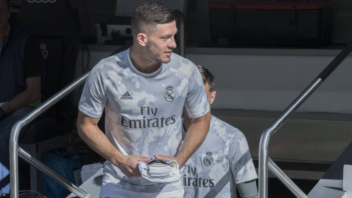 Jovic otra vez objeto de crticas en Serbia