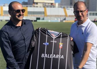 La AD Ceuta renueva a su técnico en plena crisis sanitaria