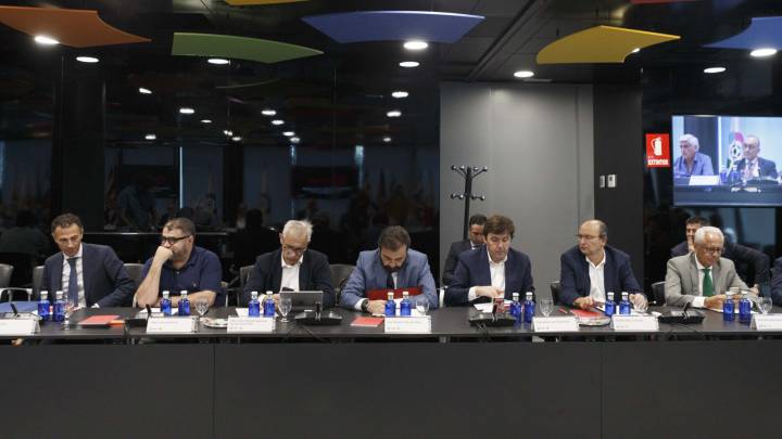 Los clubes reduciran los sueldos de su plantilla entre el 10% y 20%