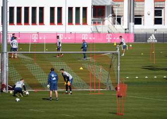 El Bayern vuelve a entrenarse, pero se ducha en casa