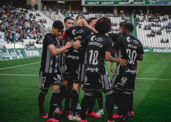 El Cartagena, ante la renovación o la revolución