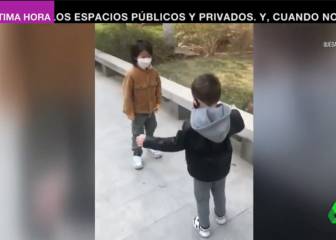 Dos niños se reencuentran tras el confinamiento y lo que se dicen encoge el corazón de todos los futboleros