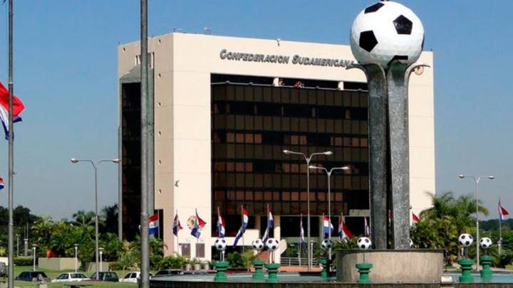 Conmebol recibe 50,000 vacunas del COVID-19 de Sinovac para garantizar la Copa América y Libertadores