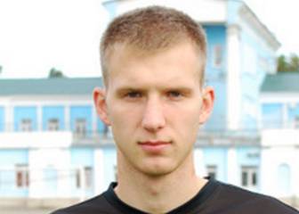 Un futbolista del Lokomotiv muere mientras se entrenaba en casa y un entrenador le culpa