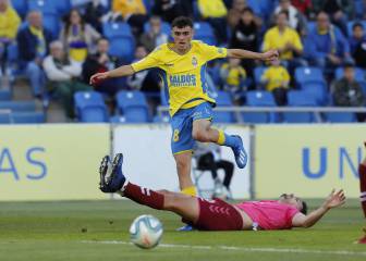 El Betis tiene a dos grandes aliados por Pedri: Mel y Setién