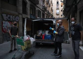 El barrio del Raval recibe 33 toneladas de solidaridad