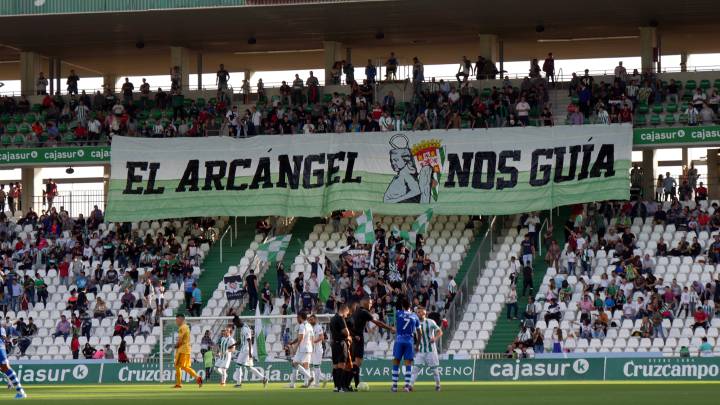 Ms de 50 clubes de Segunda B han presentado un ERTE