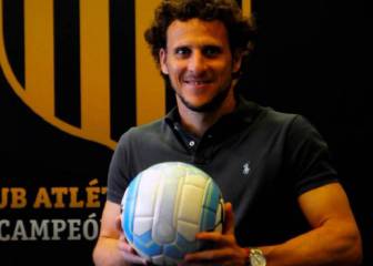 Forlán no renunciará a su salario en Peñarol por el COVID-19