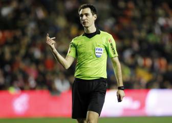 De Burgos Bengoetxea: 