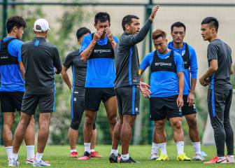 What's happening with football around the world? Planned returns, suspensions...